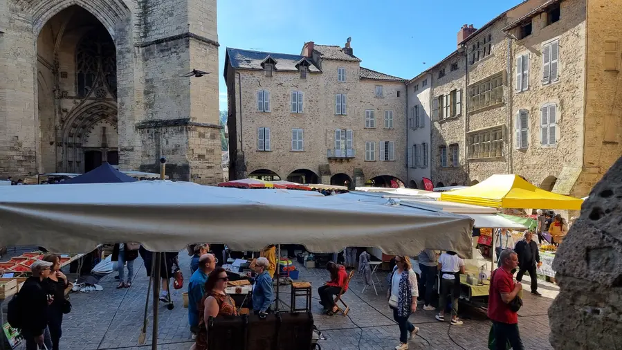 le marché vu de côté