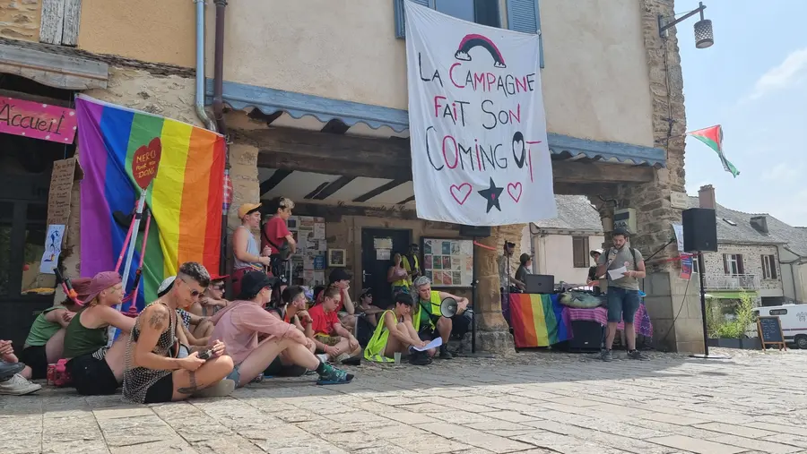 marche des fiertés Najac 2025