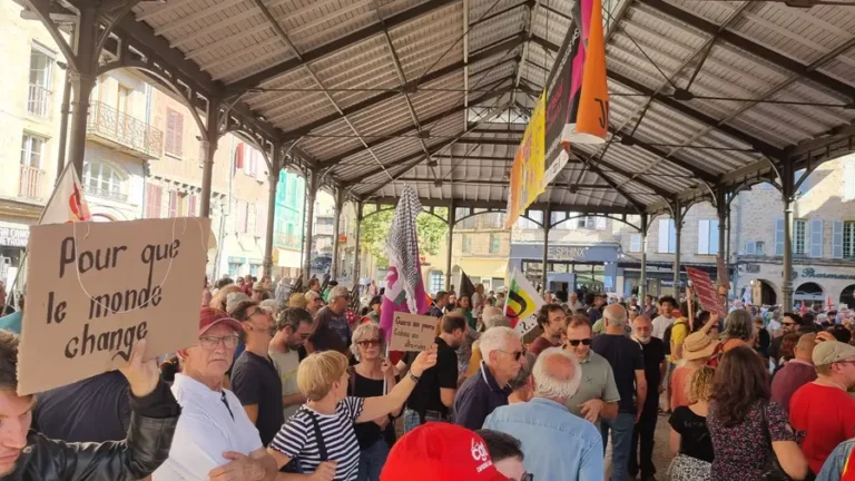 slogan pour la manif du 18 septembre : pour que le monde change