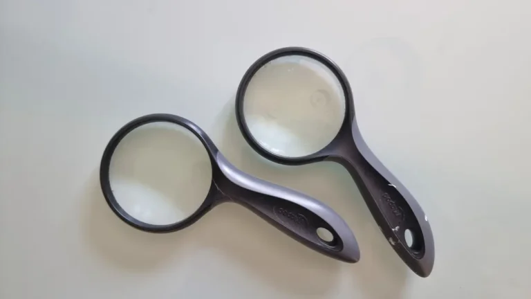 Loupes