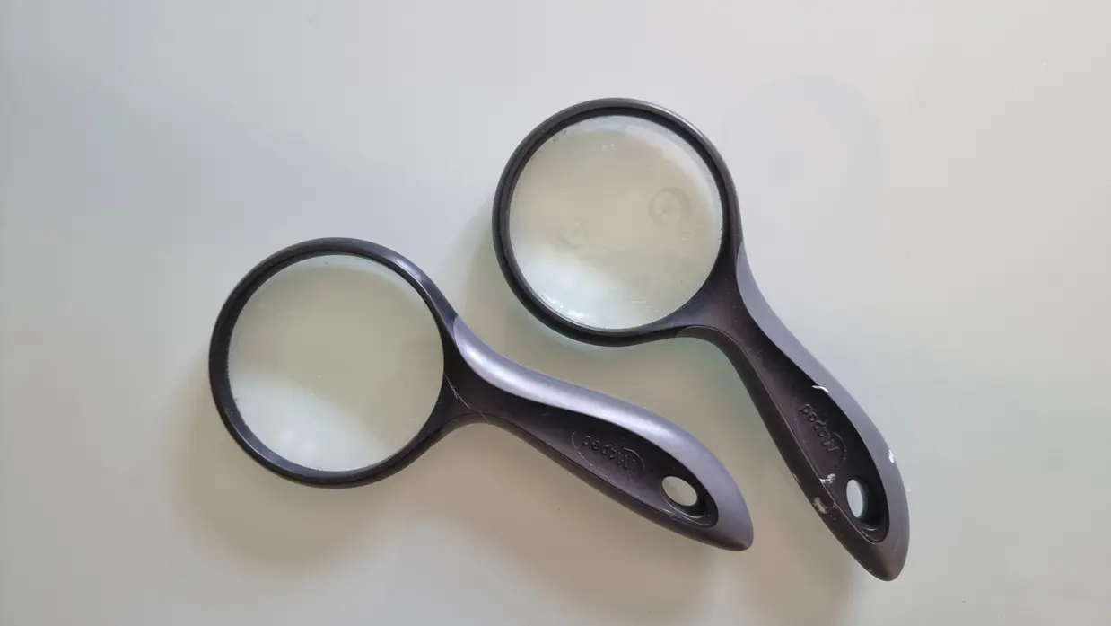 Loupes