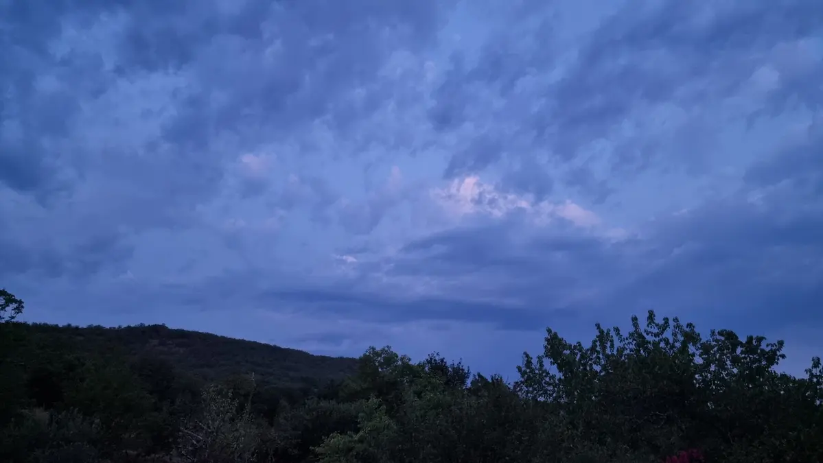 Aube sur le causse
