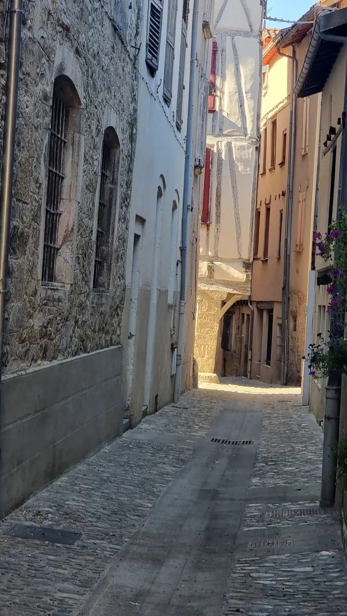 Descente dans Villefranche de Rouergue