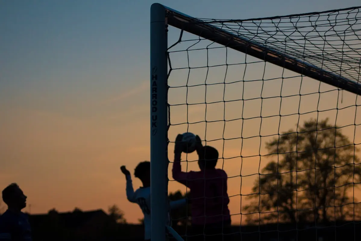 Un peu de fair-play les zinfins !