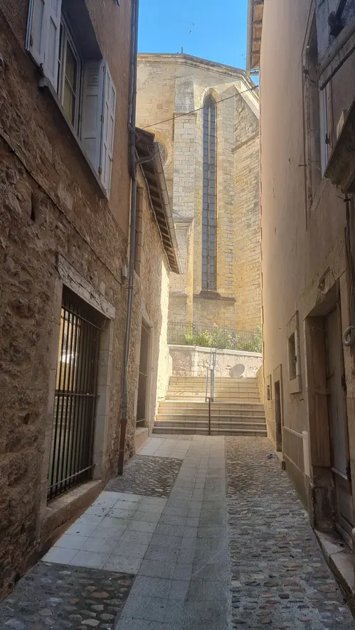 Ruelle vers la Bastide
