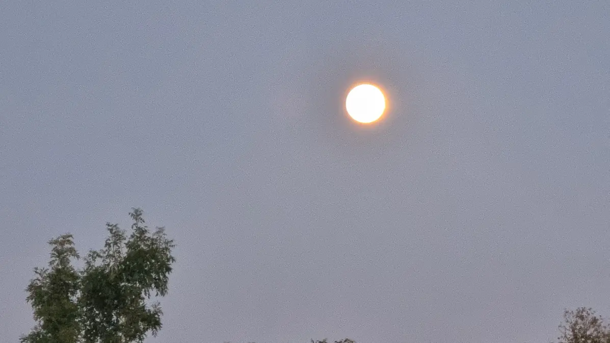 Pleine lune au matin du 27 septembre